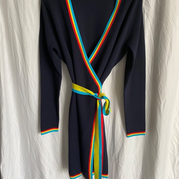 Rare Diane Von Furstenberg Wrap Dress - Picture 2 of 7